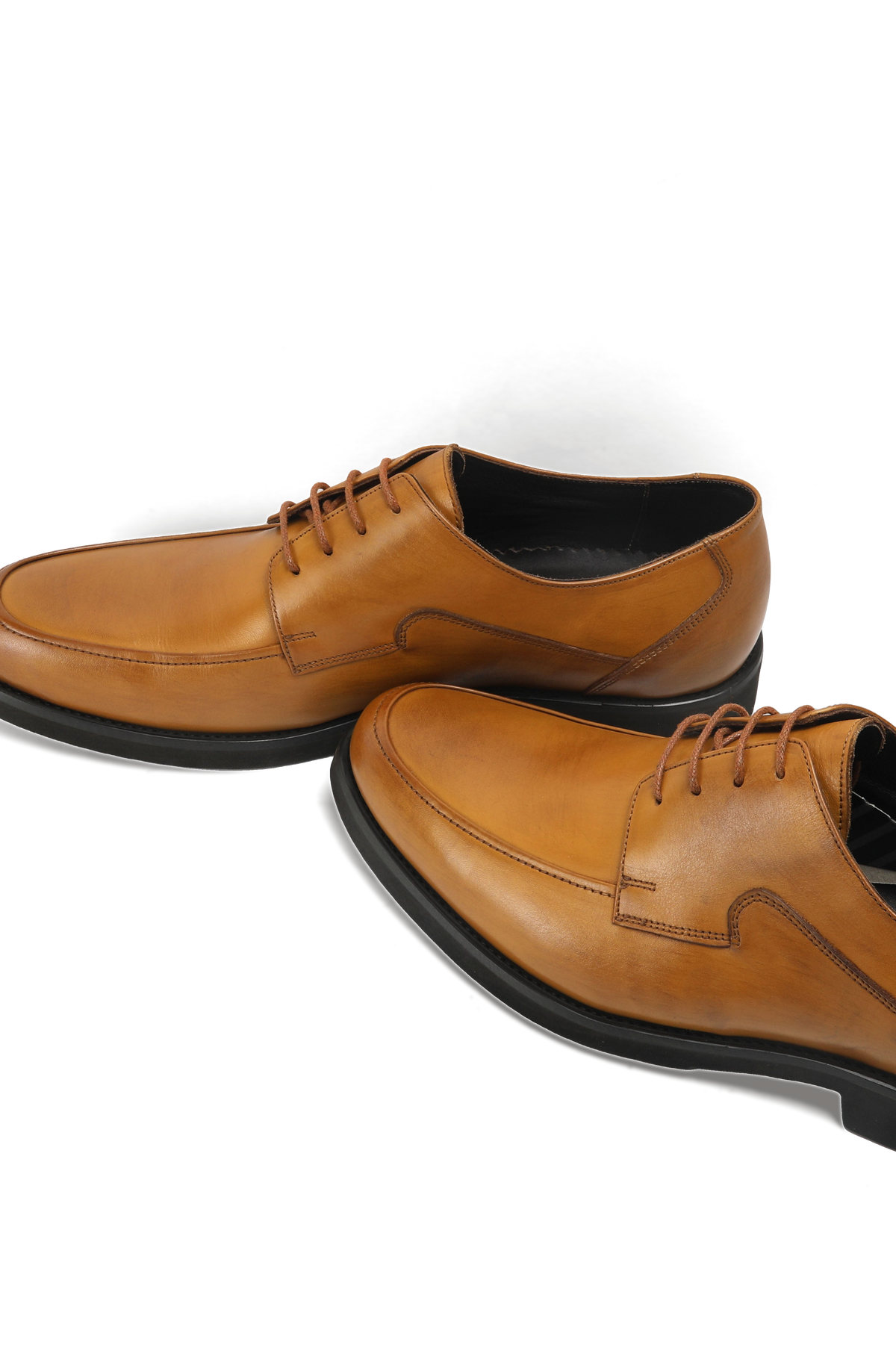 Moc Toe Lace Up