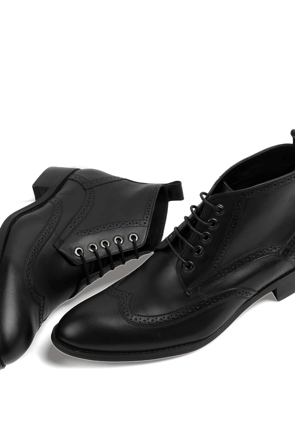 Wingtip Derby Boot