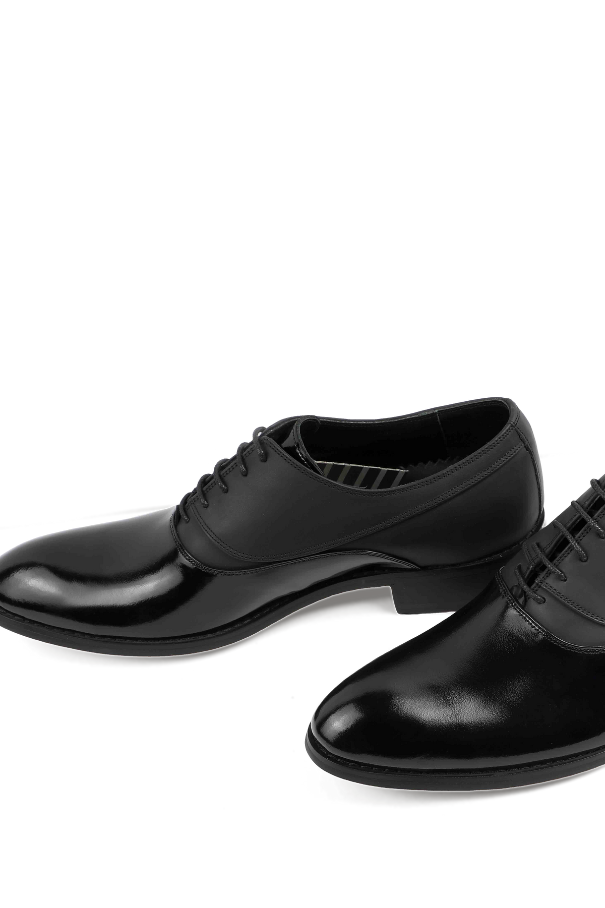 Cap toe Oxford