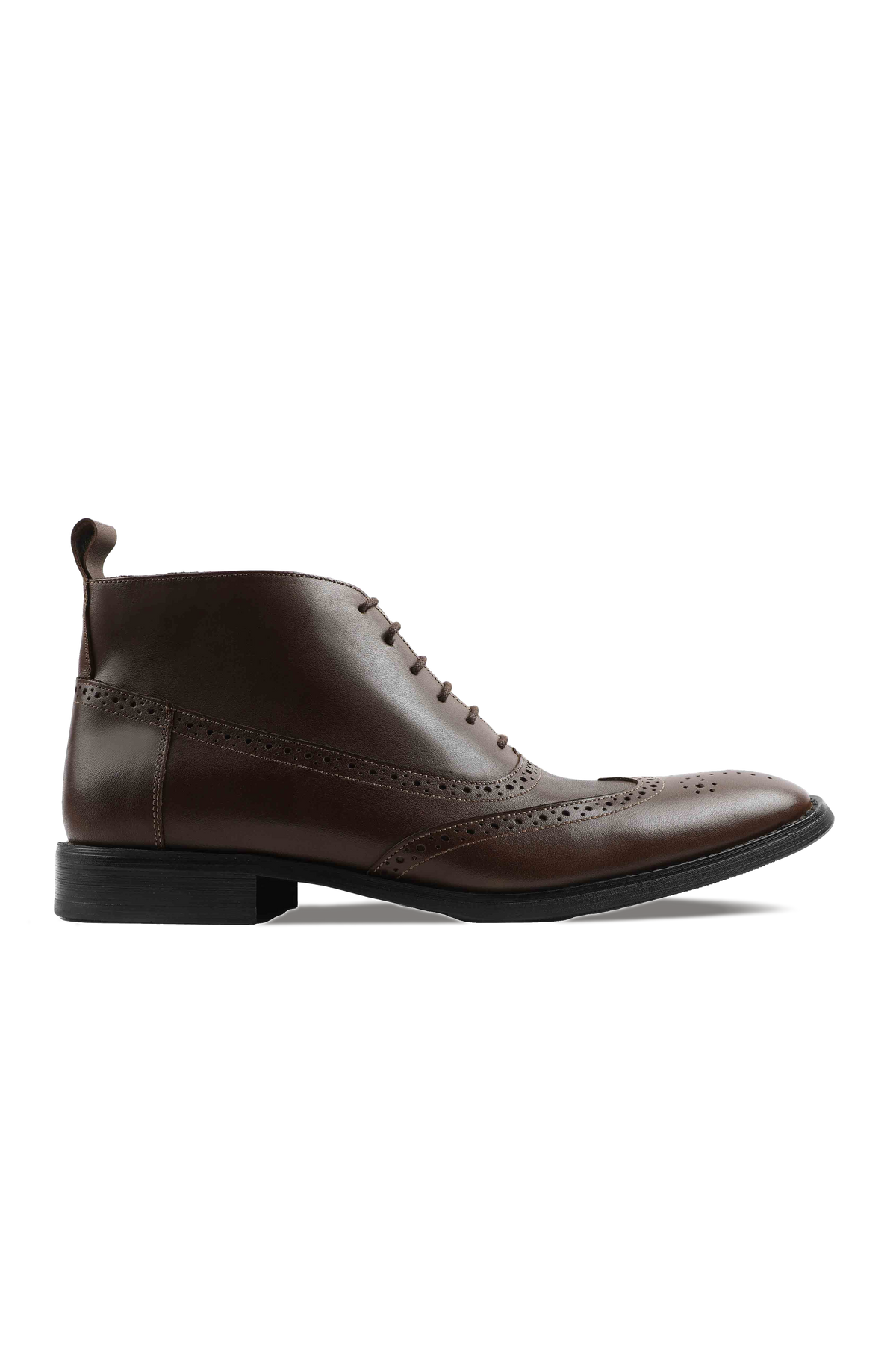 Wingtip Oxford Boot