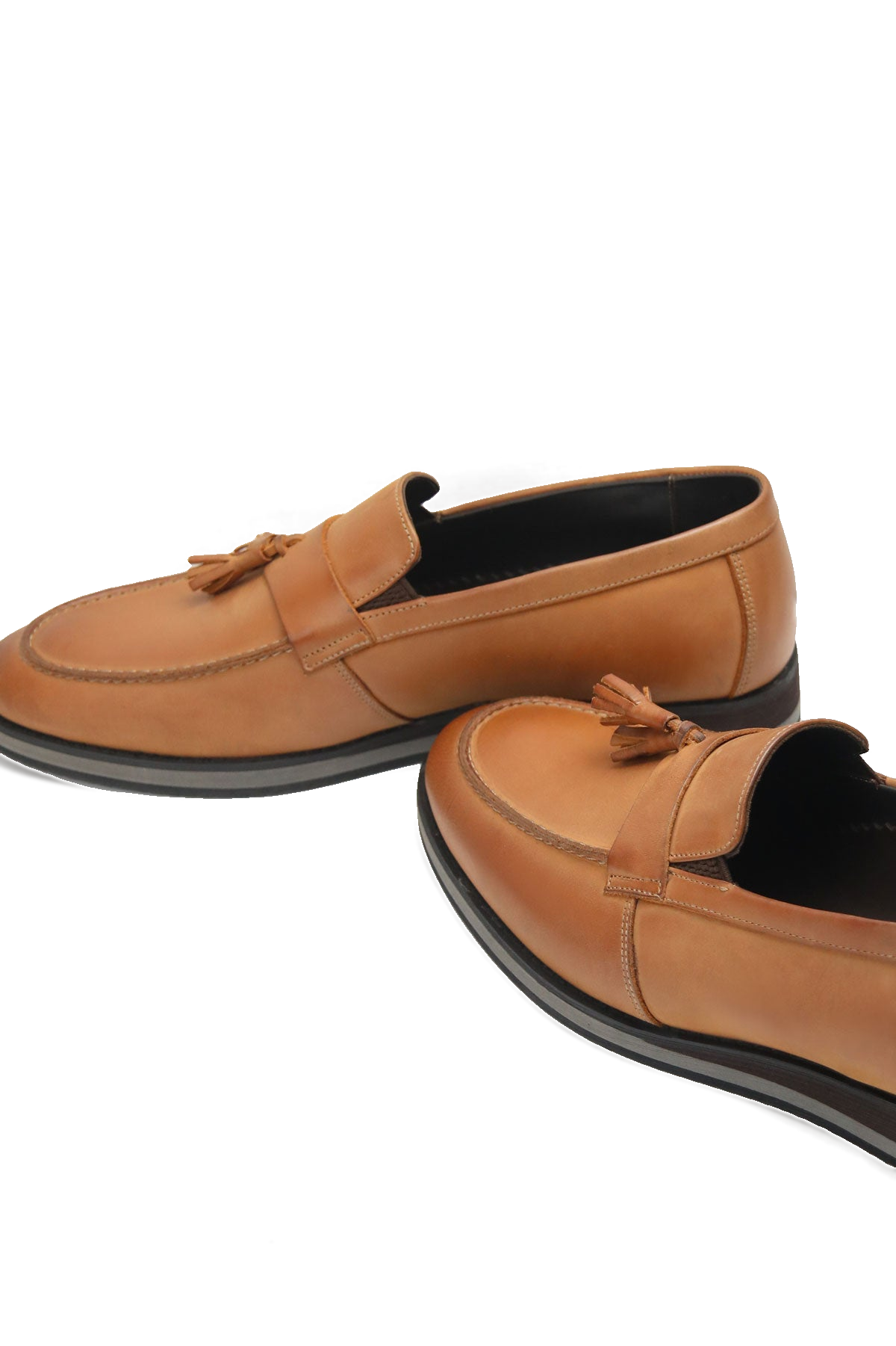 Tassel loafer