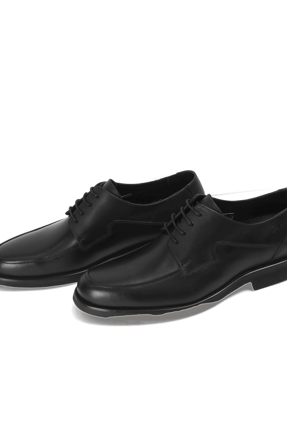 Moc Toe Lace Up