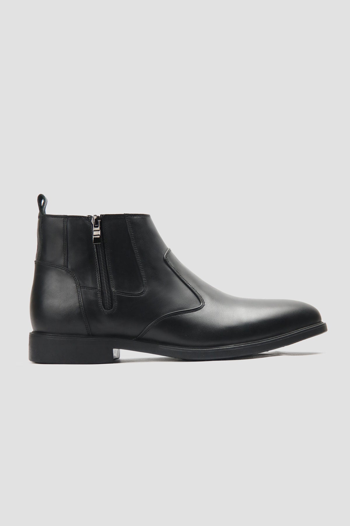 Welted Chelsea Boot