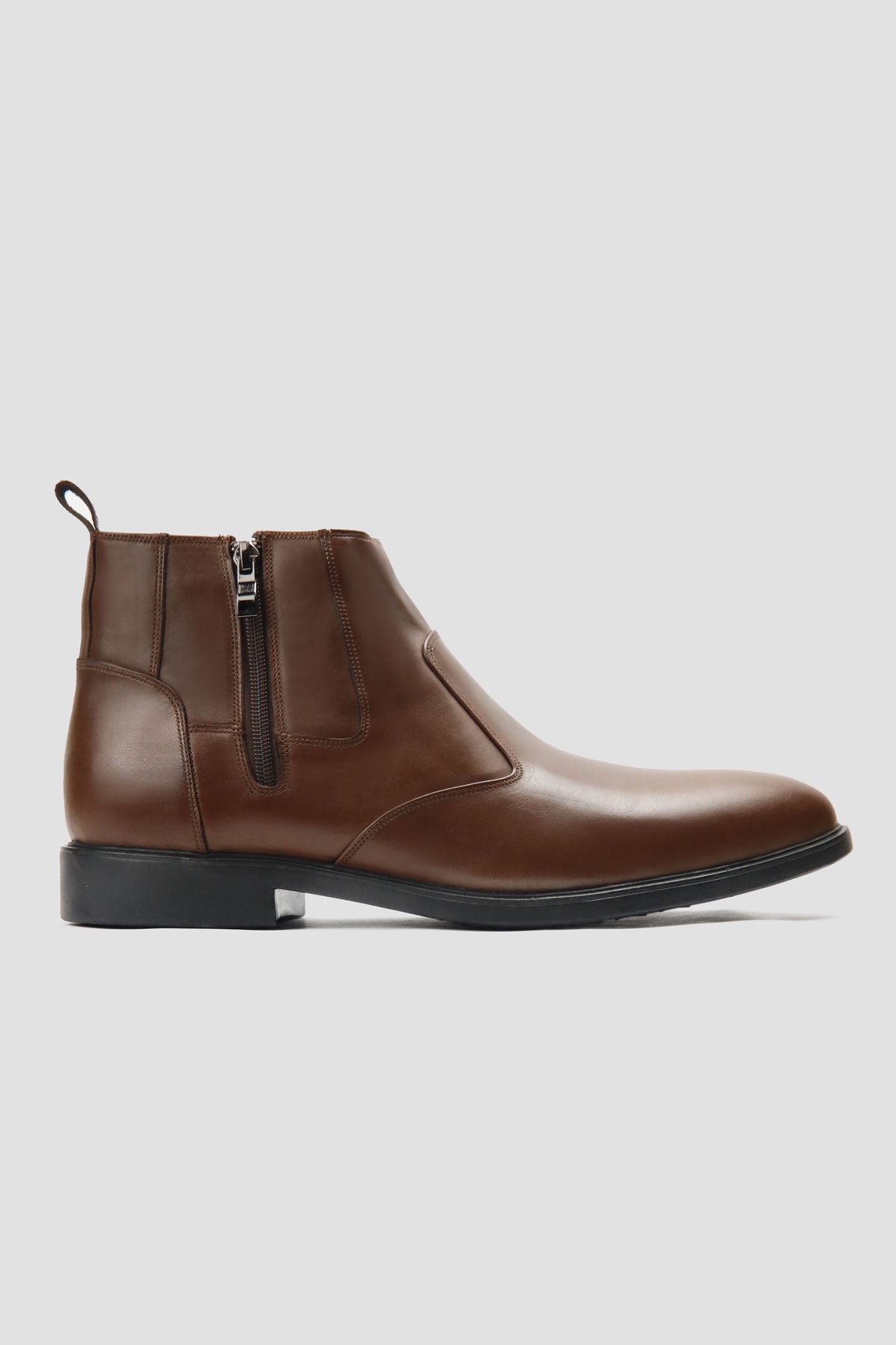 Welted Chelsea Boot