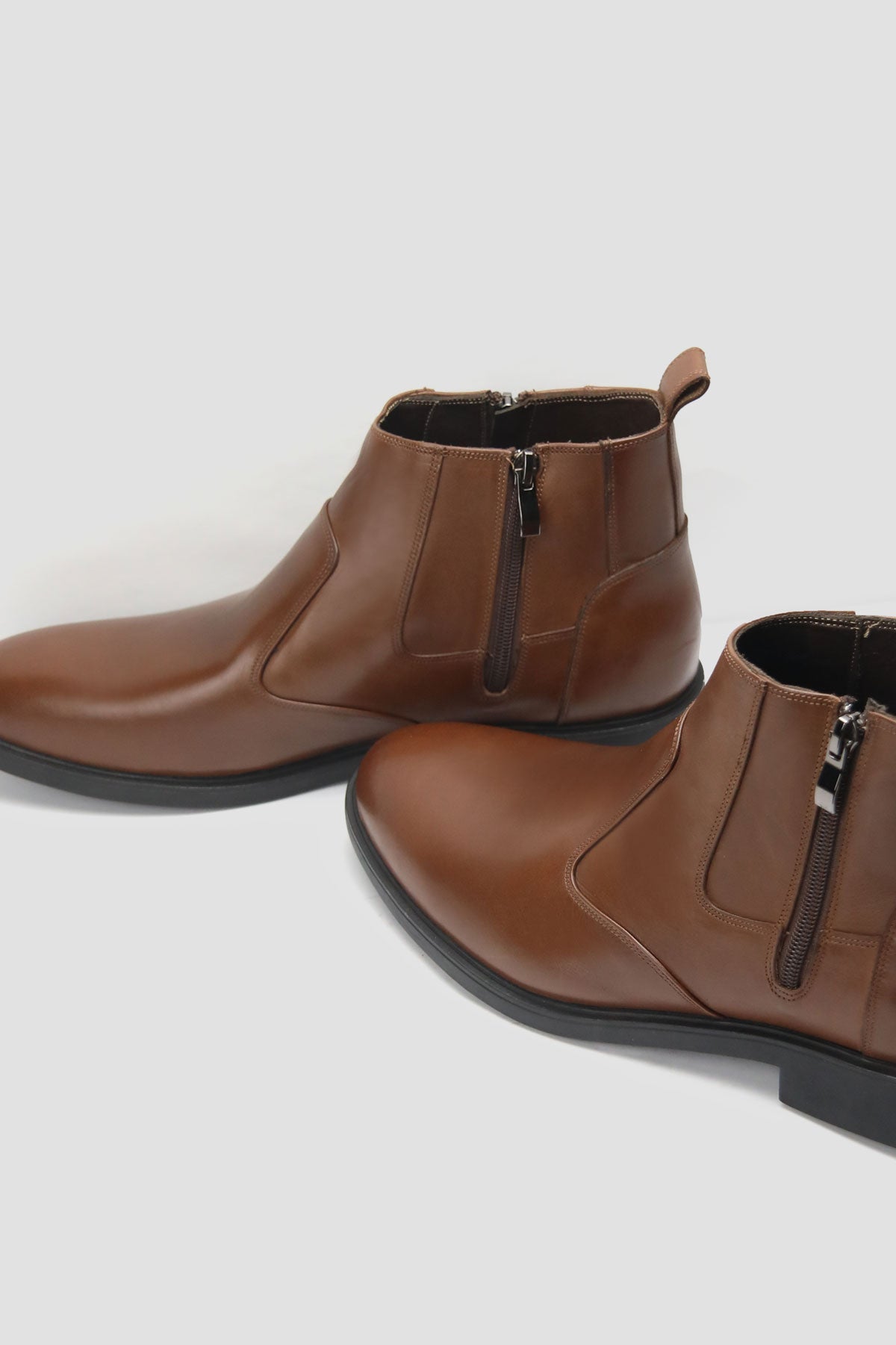 Welted Chelsea Boot