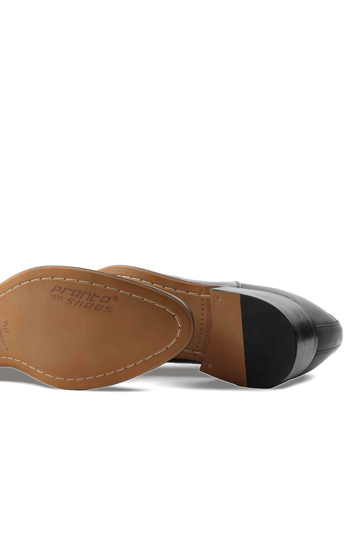 Cap toe Oxford