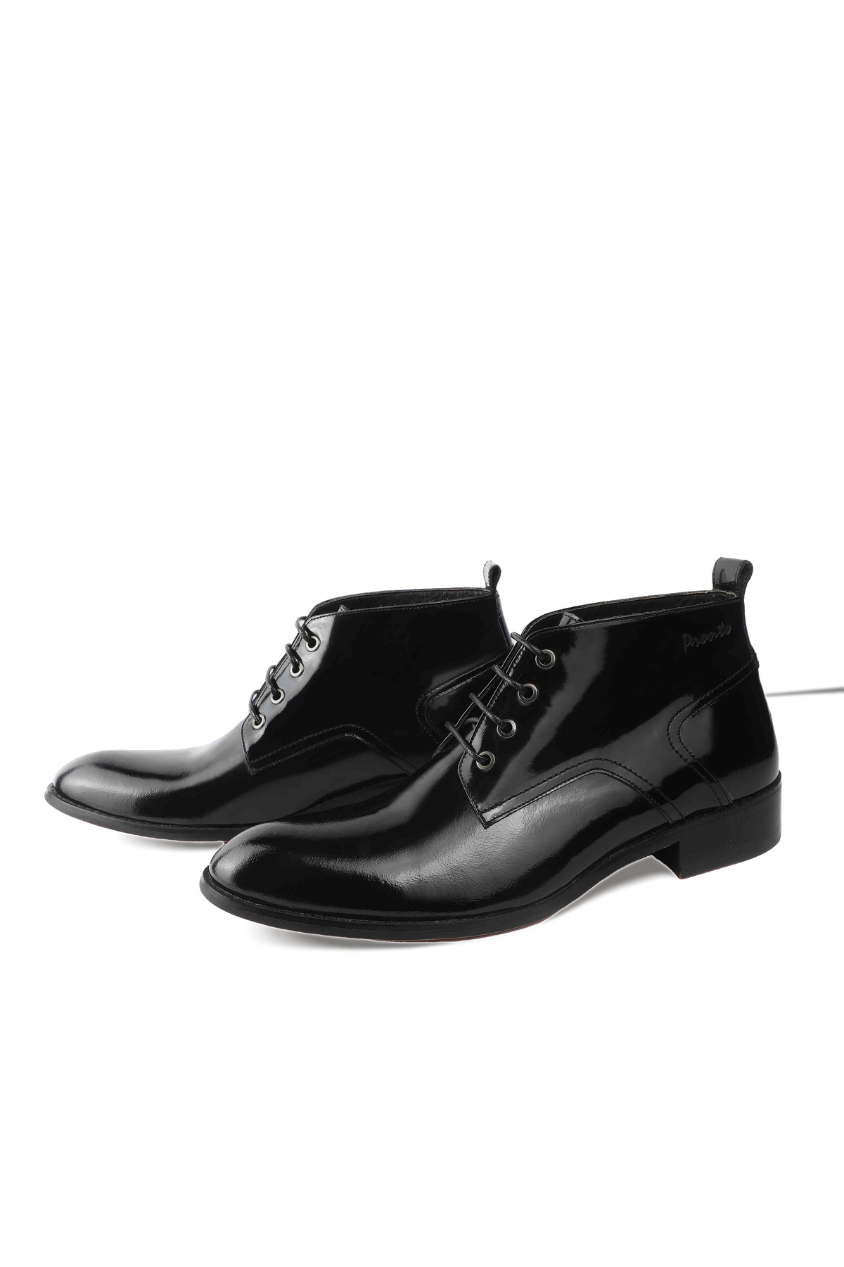 Plain toe derby Boot