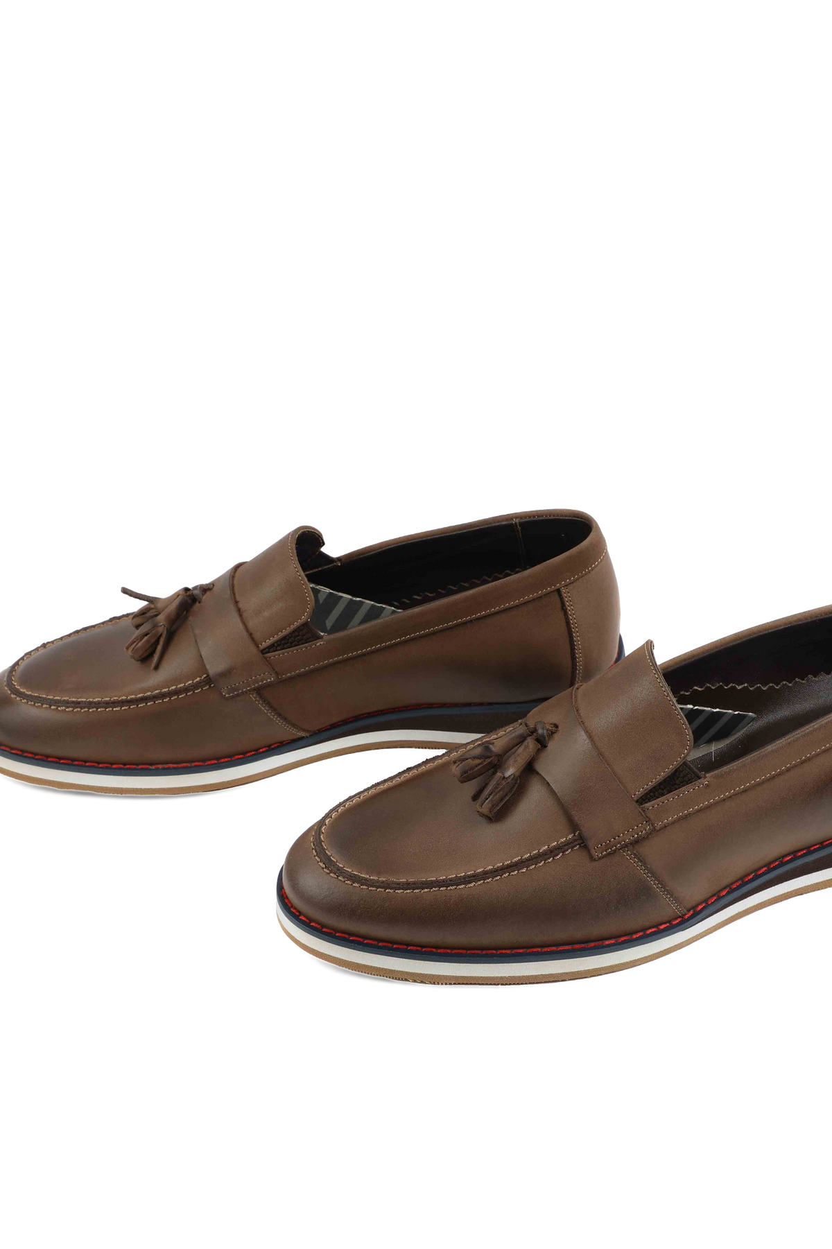 Tassel loafer
