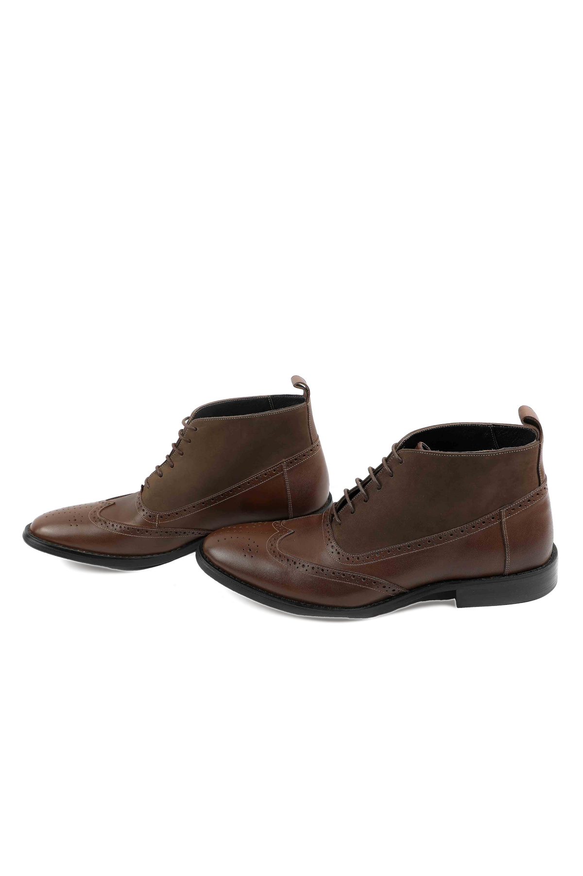 Wingtip Oxford Boot