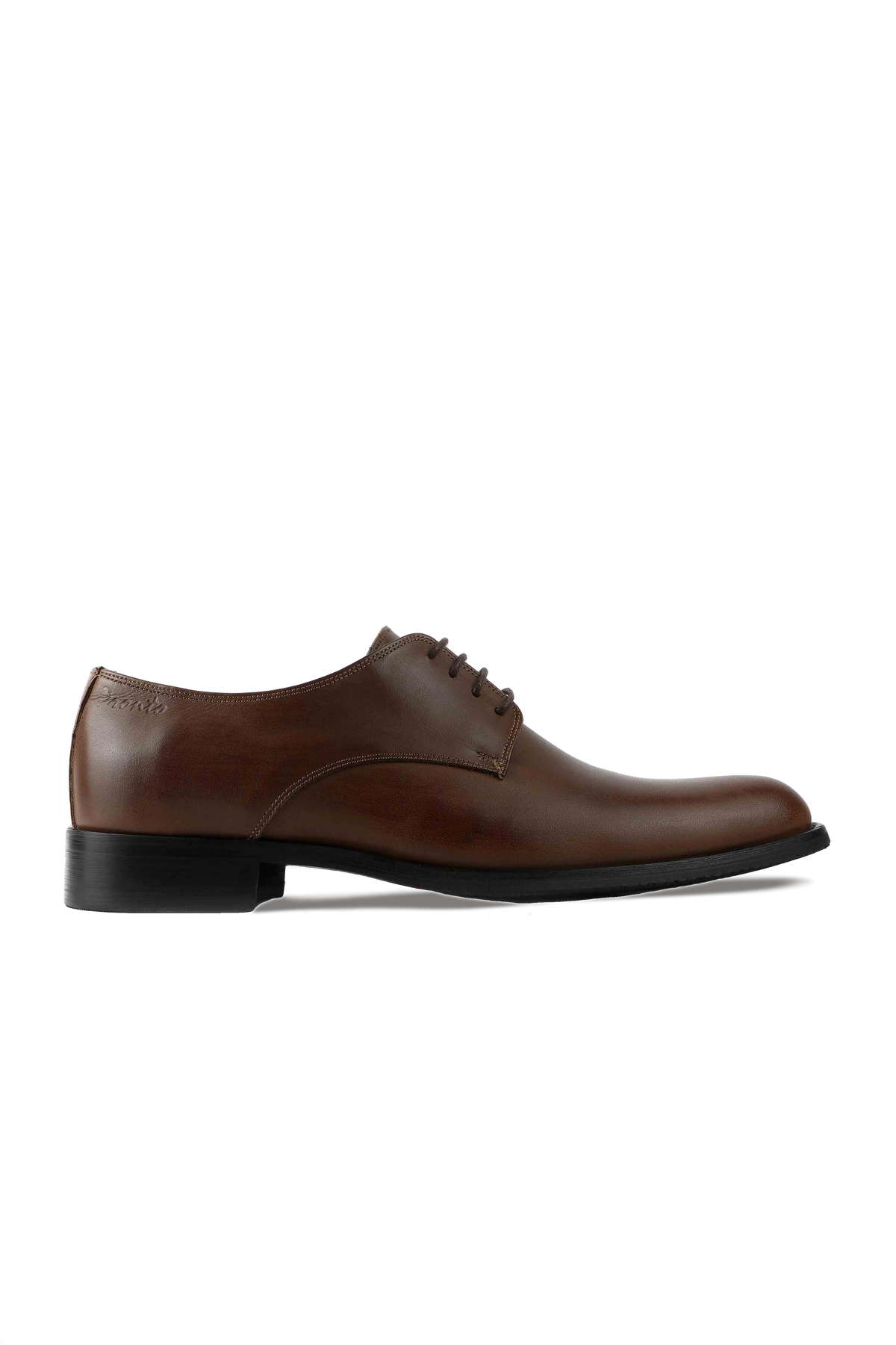 Cap toe Derby