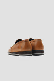 Tassel loafer