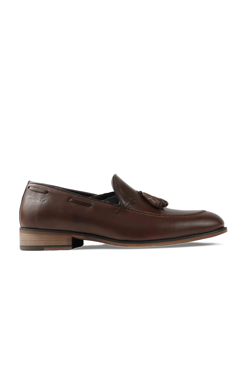 Tassel loafer