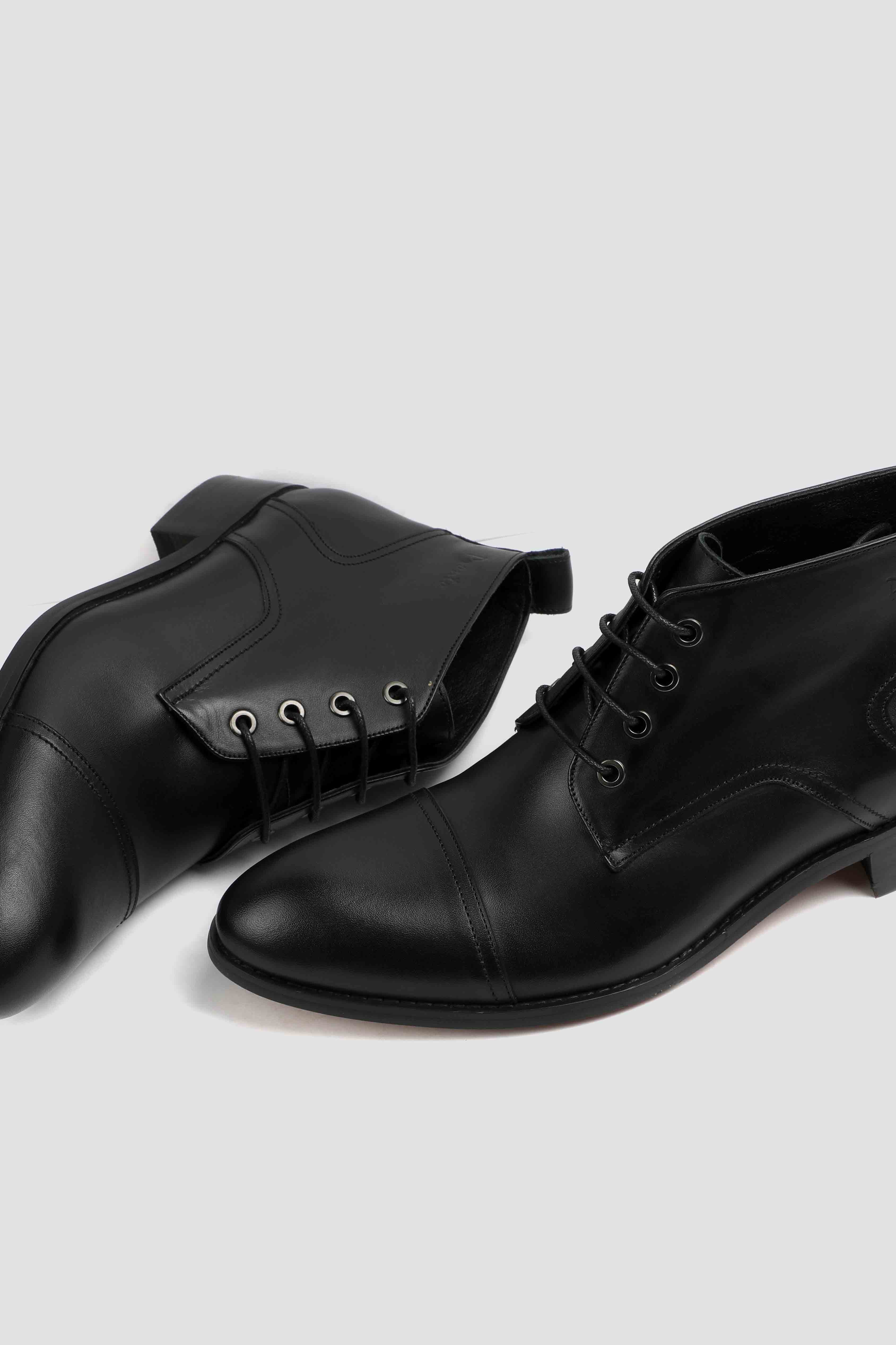 Cap Toe Derby Boot