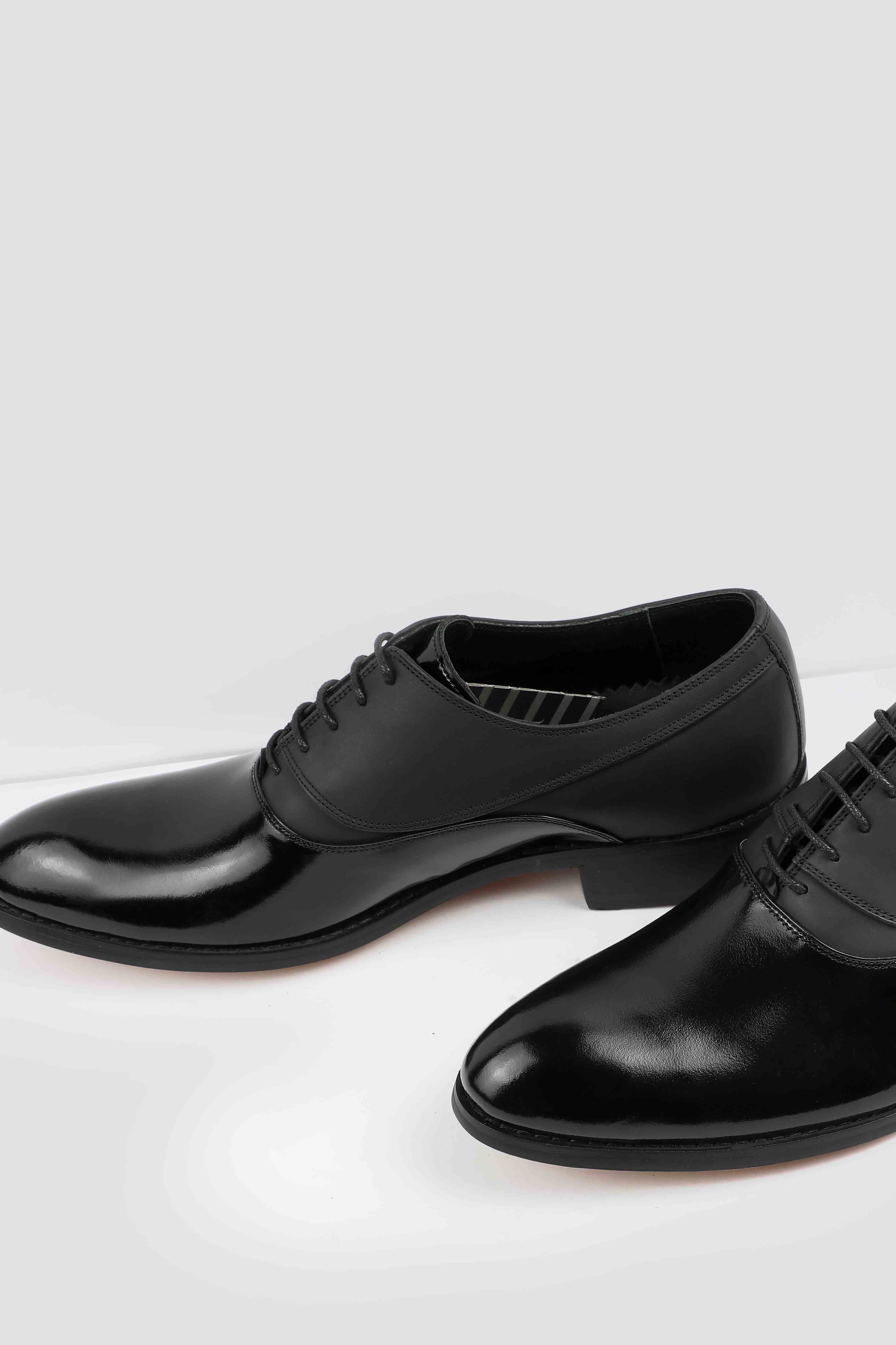 Cap toe Oxford