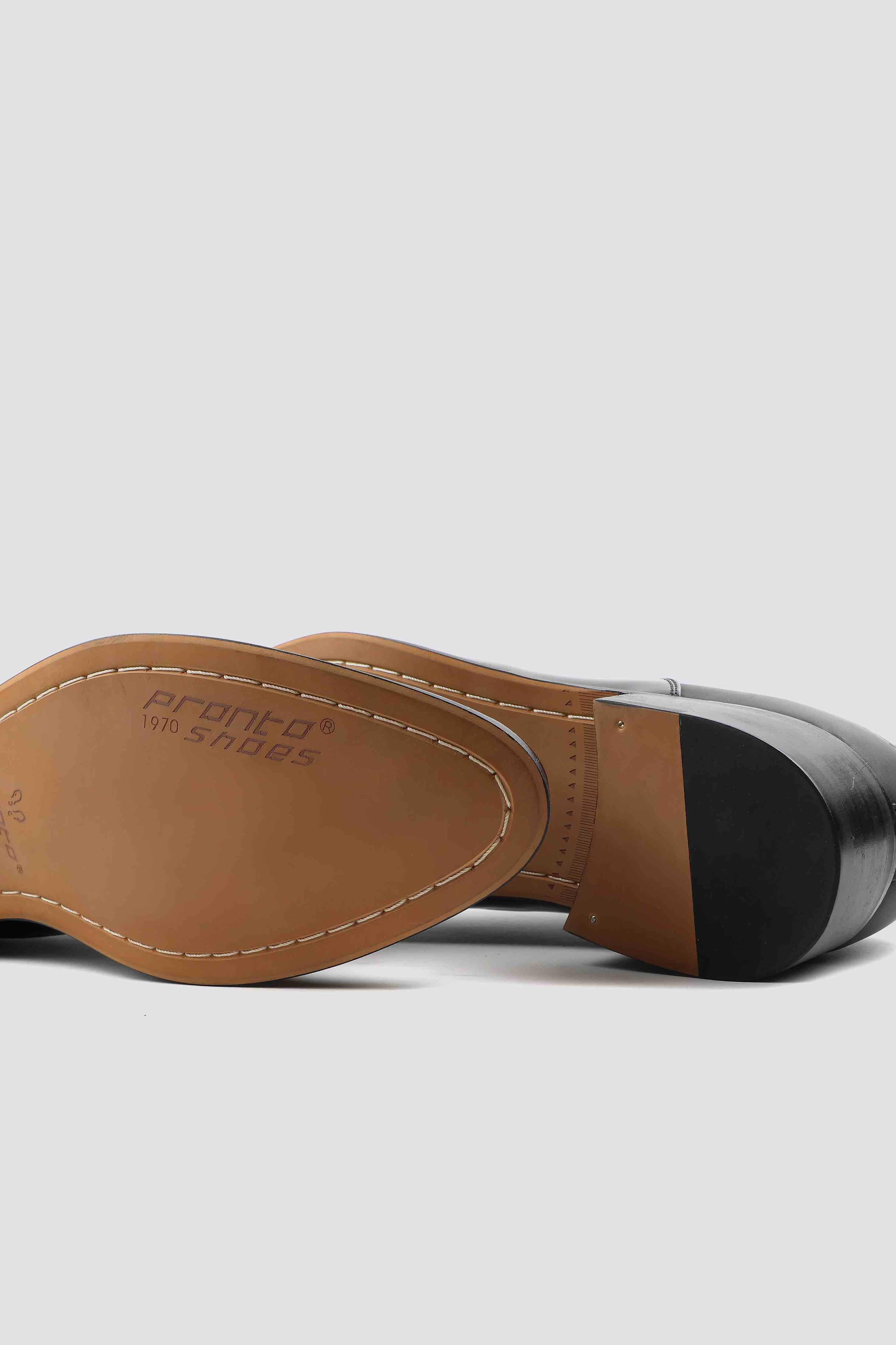 Plain toe derby Boot