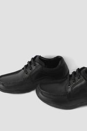Stouts lace