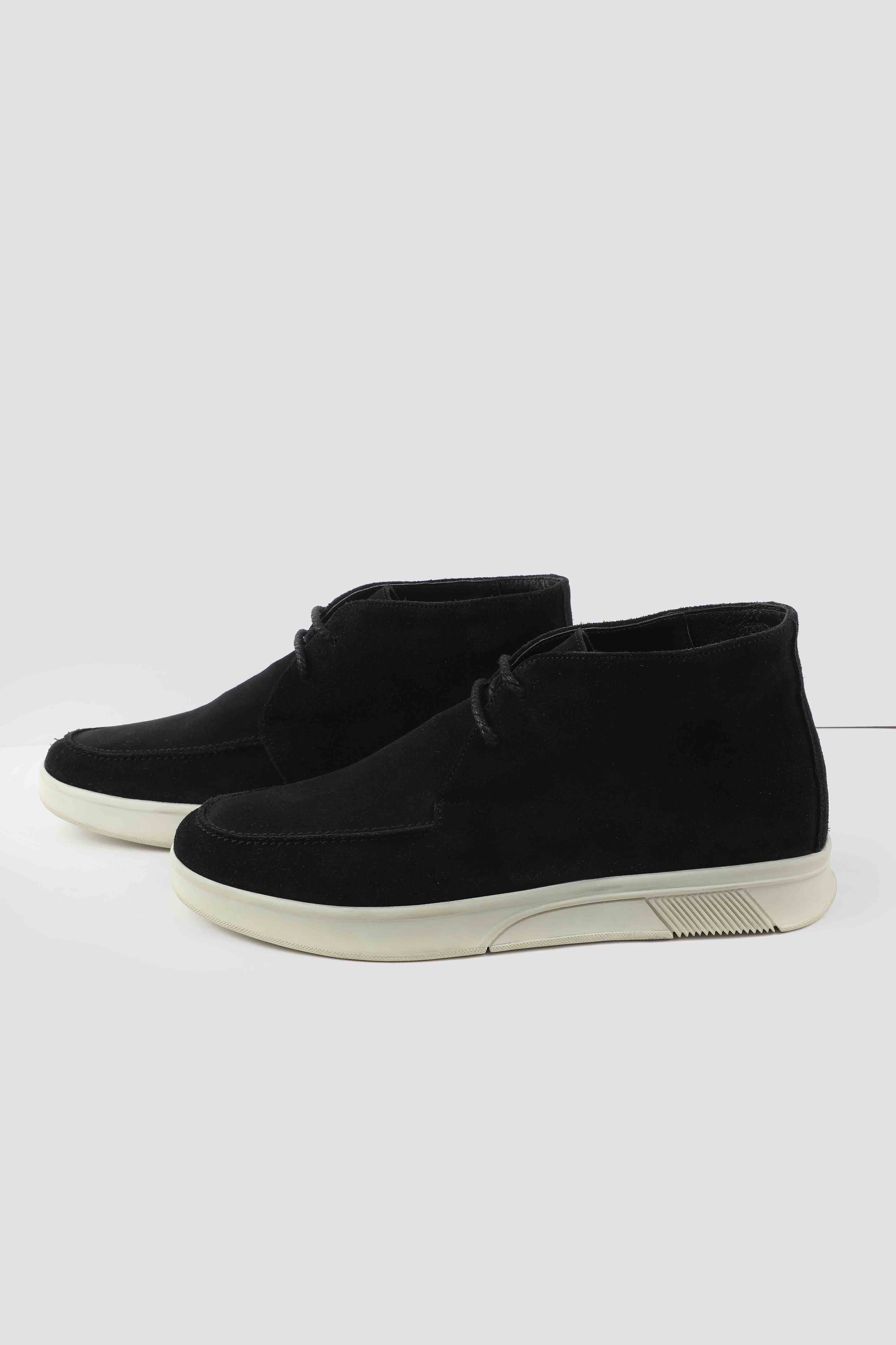 Graded Desert Boot