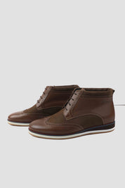 Wingtip boot